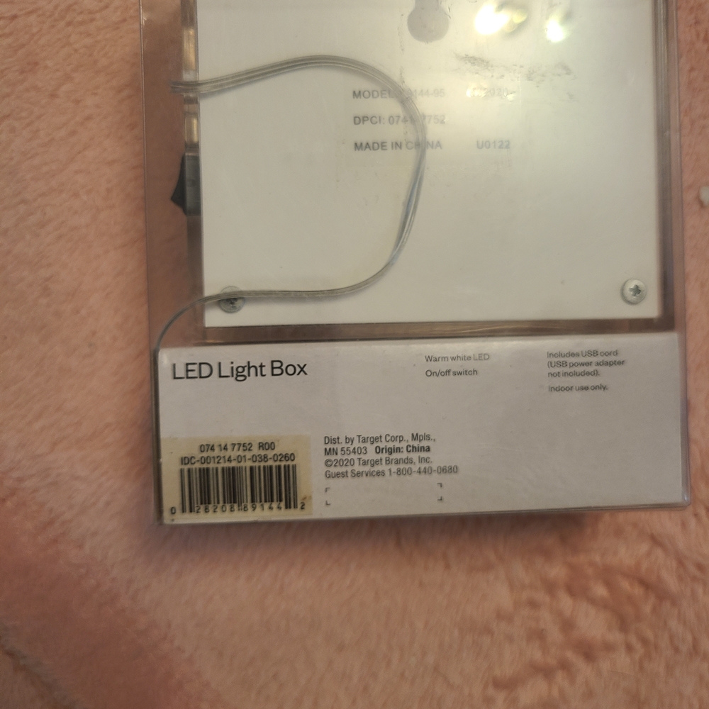 Room Essentials LED Light Box - Picture 5 of 5